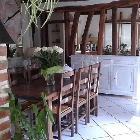 Bed and Breakfast Le Moulin Des Roses 3*