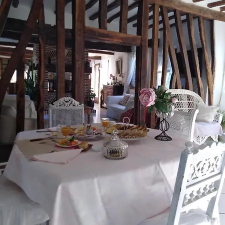 Le Moulin Des Roses Neslette