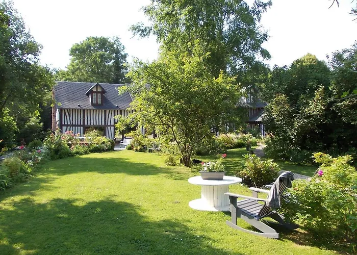 Le Moulin Des Roses Couette-café