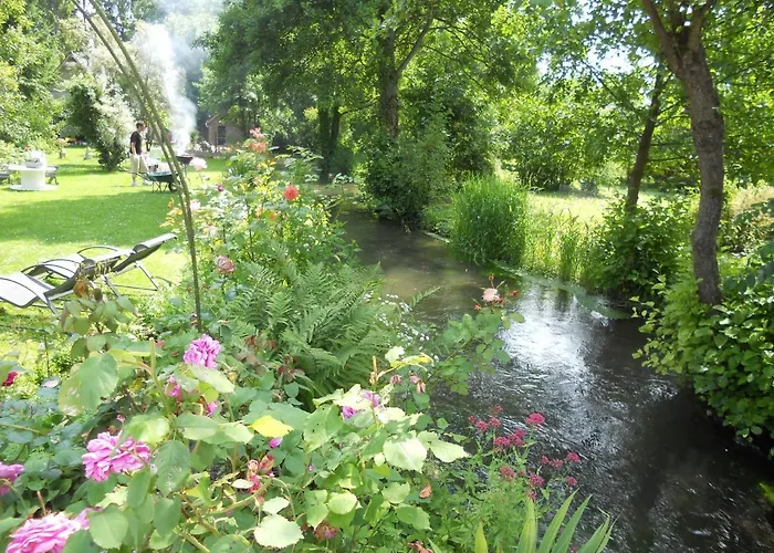 Couette-café Le Moulin Des Roses 3*